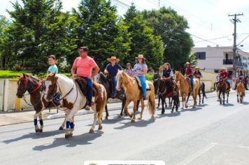 Foto - DESFILE CÍVICO DE 70 ANOS DE PAULO FRONTIN 