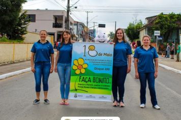 Foto - DESFILE CÍVICO DE 70 ANOS DE PAULO FRONTIN 