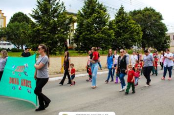 Foto - DESFILE CÍVICO DE 70 ANOS DE PAULO FRONTIN 