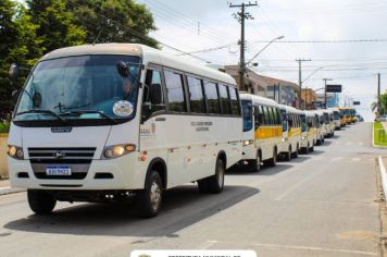 Foto - DESFILE CÍVICO DE 70 ANOS DE PAULO FRONTIN 