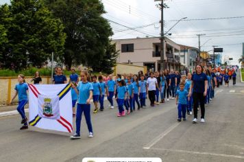 Foto - DESFILE CÍVICO DE 70 ANOS DE PAULO FRONTIN 