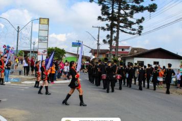 Foto - DESFILE CÍVICO DE 70 ANOS DE PAULO FRONTIN 