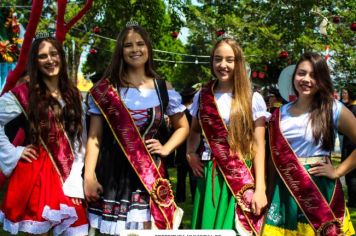 Foto - DESFILE CÍVICO DE 70 ANOS DE PAULO FRONTIN 