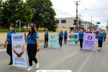 Foto - DESFILE CÍVICO DE 70 ANOS DE PAULO FRONTIN 