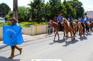 Foto - DESFILE CÍVICO DE 70 ANOS DE PAULO FRONTIN 