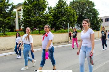 Foto - DESFILE CÍVICO DE 70 ANOS DE PAULO FRONTIN 