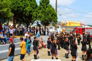 Foto - DESFILE CÍVICO DE 70 ANOS DE PAULO FRONTIN 