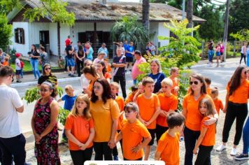 Foto - DESFILE CÍVICO DE 70 ANOS DE PAULO FRONTIN 