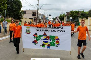 Foto - DESFILE CÍVICO DE 70 ANOS DE PAULO FRONTIN 