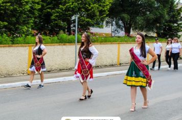 Foto - DESFILE CÍVICO DE 70 ANOS DE PAULO FRONTIN 