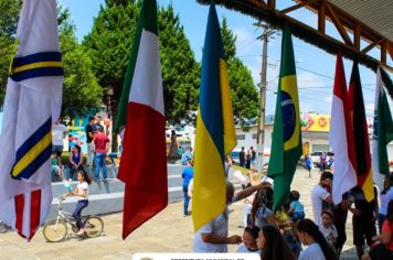 Foto - DESFILE CÍVICO DE 70 ANOS DE PAULO FRONTIN 