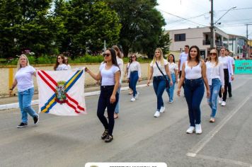 Foto - DESFILE CÍVICO DE 70 ANOS DE PAULO FRONTIN 