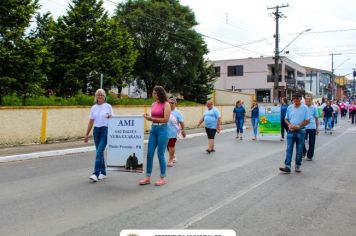 Foto - DESFILE CÍVICO DE 70 ANOS DE PAULO FRONTIN 