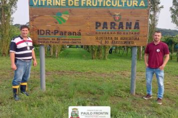 PAULO FRONTIN ESTEVE PRESENTE NO PRIMEIRO ENCONTRO REGIONAL DE FRUTAS VERMELHAS