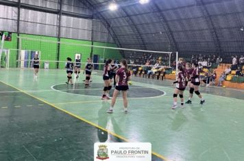 CAMPEONATO DE FUTSAL E VÔLEI 
